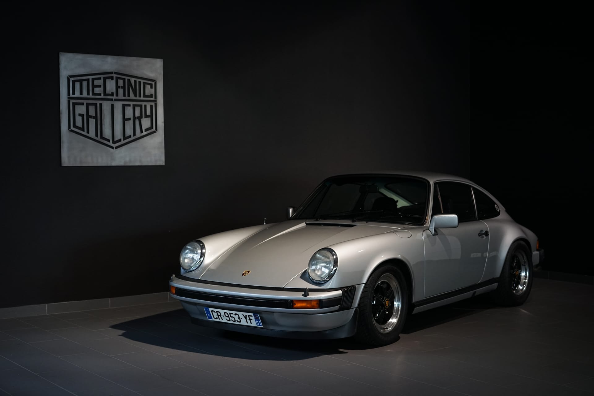Porsche 911 Carrera 3.0 - Photo 2