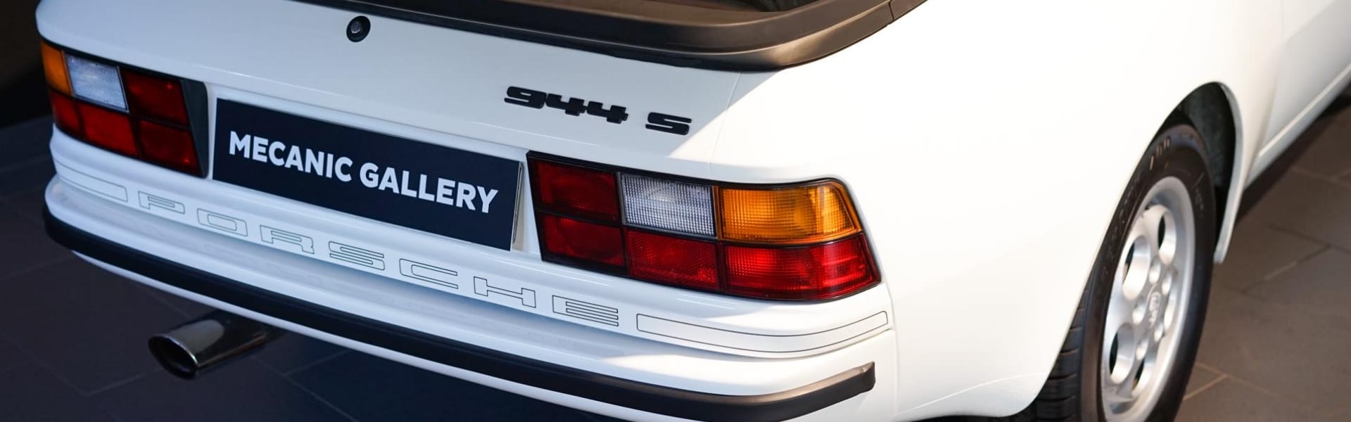 Porsche 944 S - Photo 17