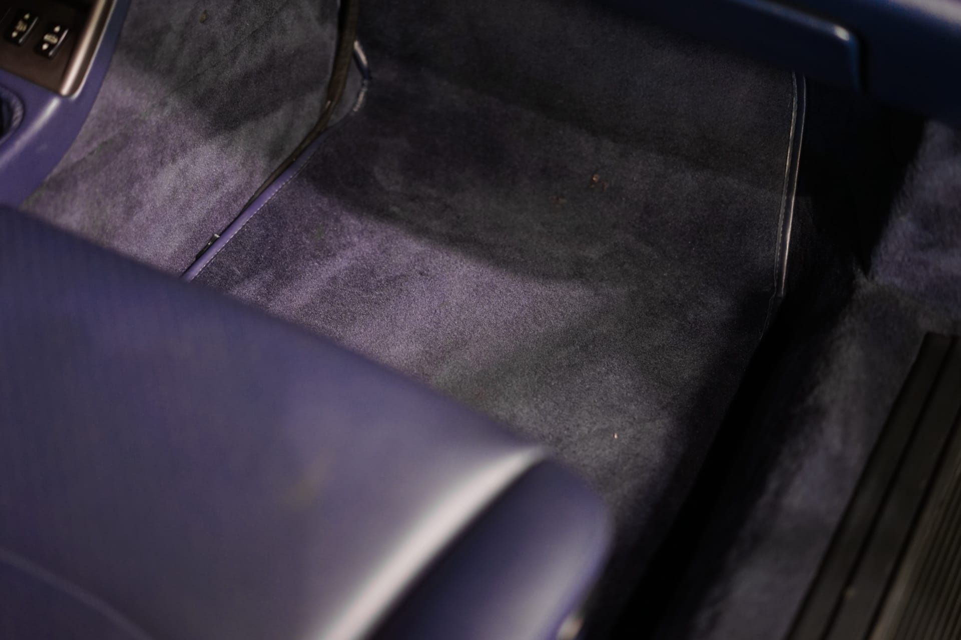 Porsche 993 Carrera 2 - Photo 27