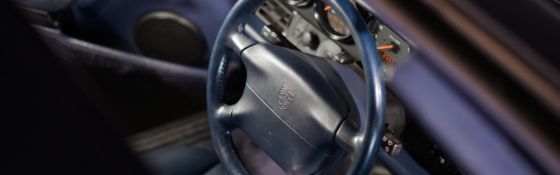 Porsche 993 Carrera 2 - Photo 30