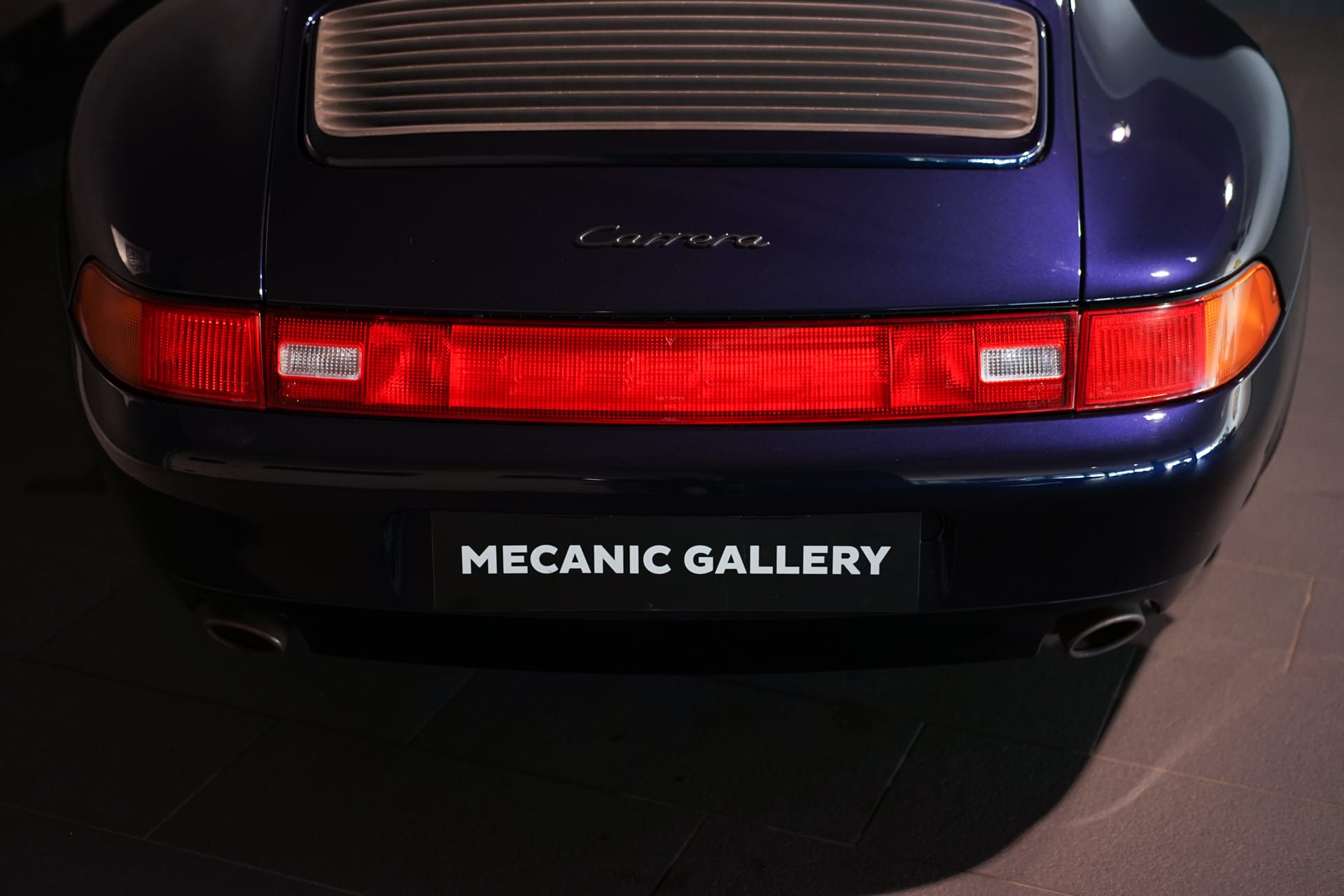 Porsche 993 Carrera 2 - Photo 8