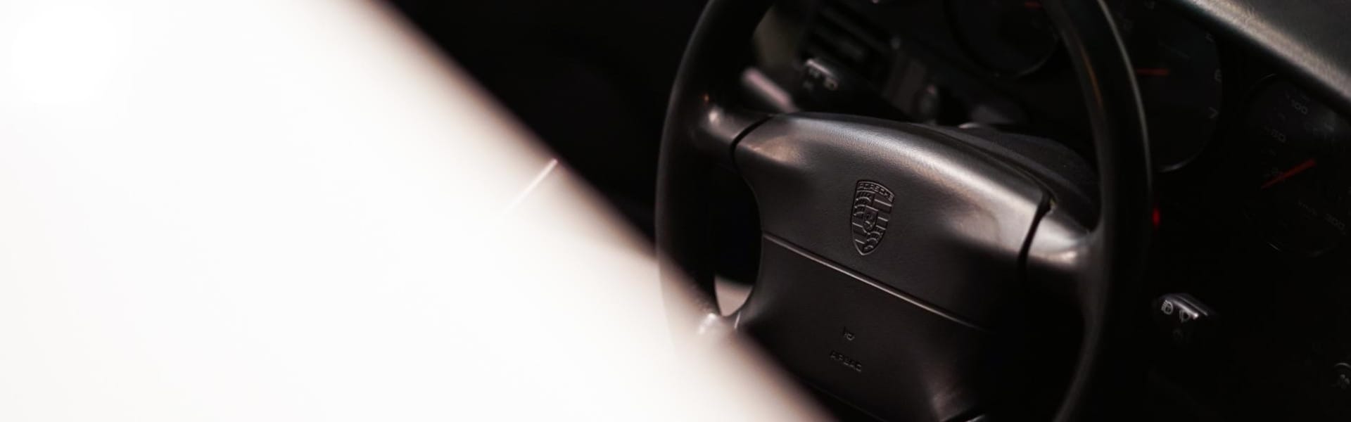 Porsche 993 Carrera 4S - Photo 18