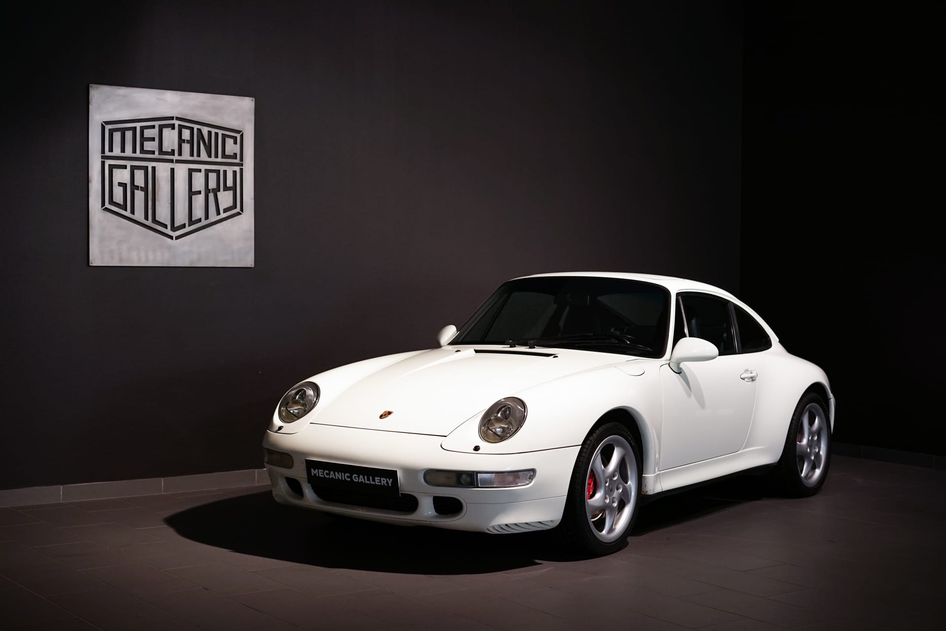 Porsche 993 Carrera 4S - Photo 2