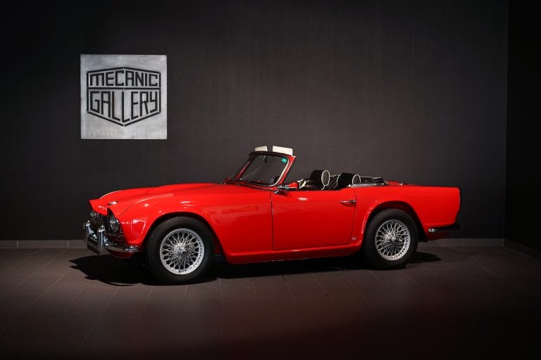 Triumph TR4 - Photo 1