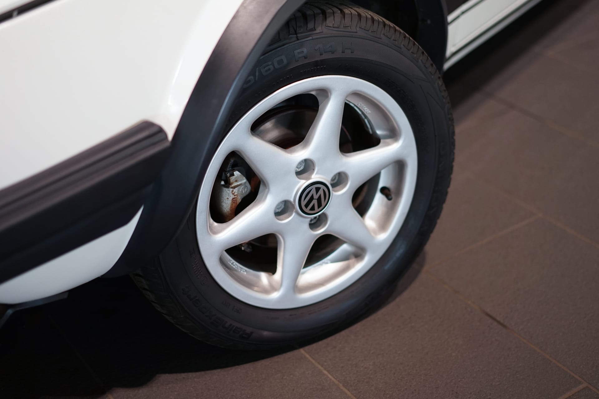 Volkswagen Golf GTI 1800 - Photo 14