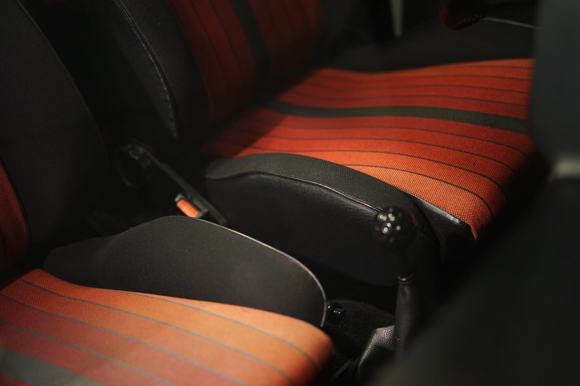 Volkswagen Golf GTI 1800 - Photo 30