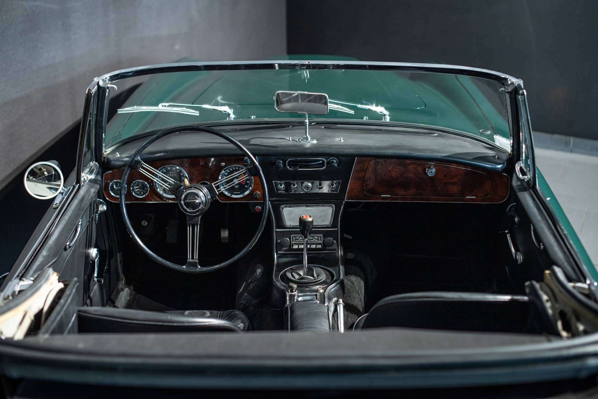 Austin-Healey 3000 Mk III BJ8 - Photo 13