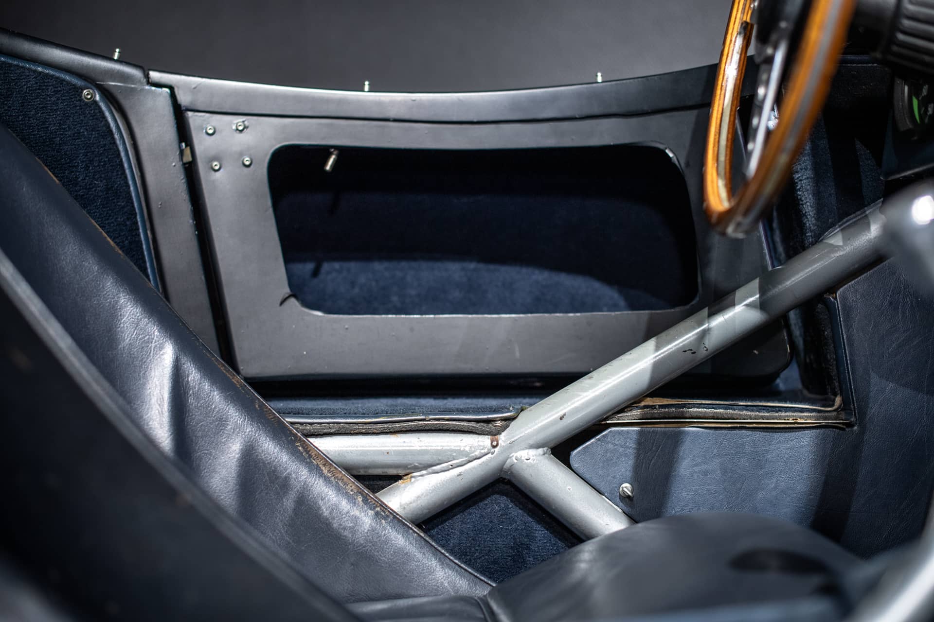 Jaguar Type-C Replica - Photo 24