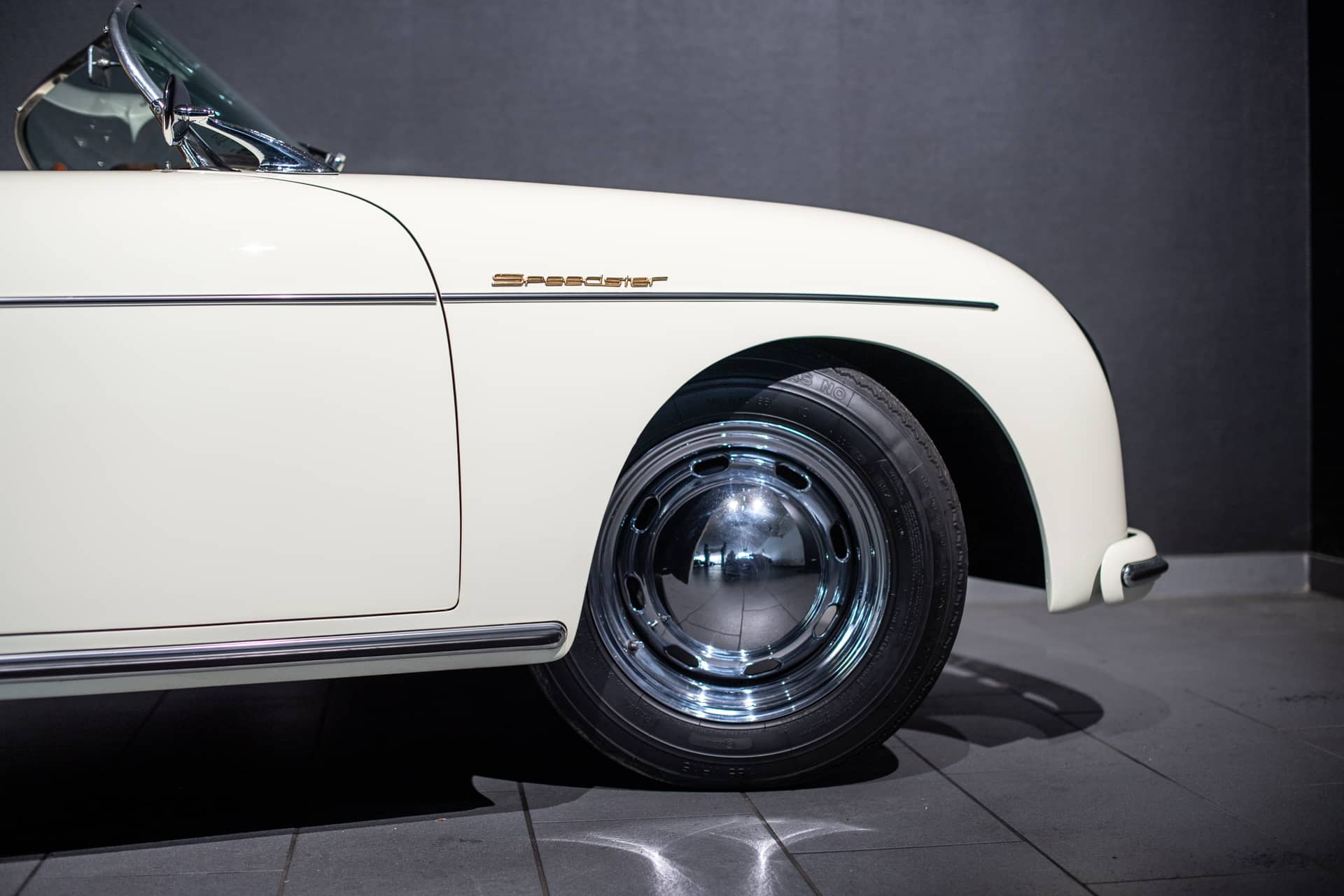 Porsche 356 Speedster Replica - Photo 11