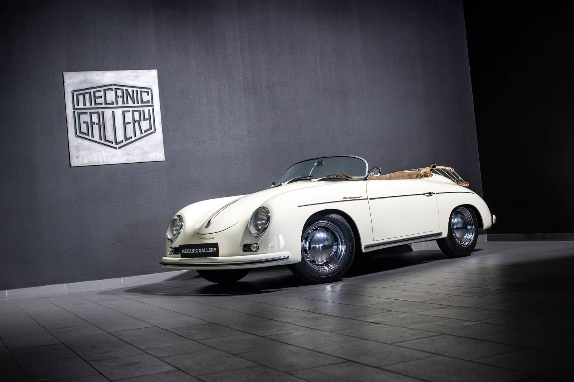 Porsche 356 Speedster Replica - Photo 13
