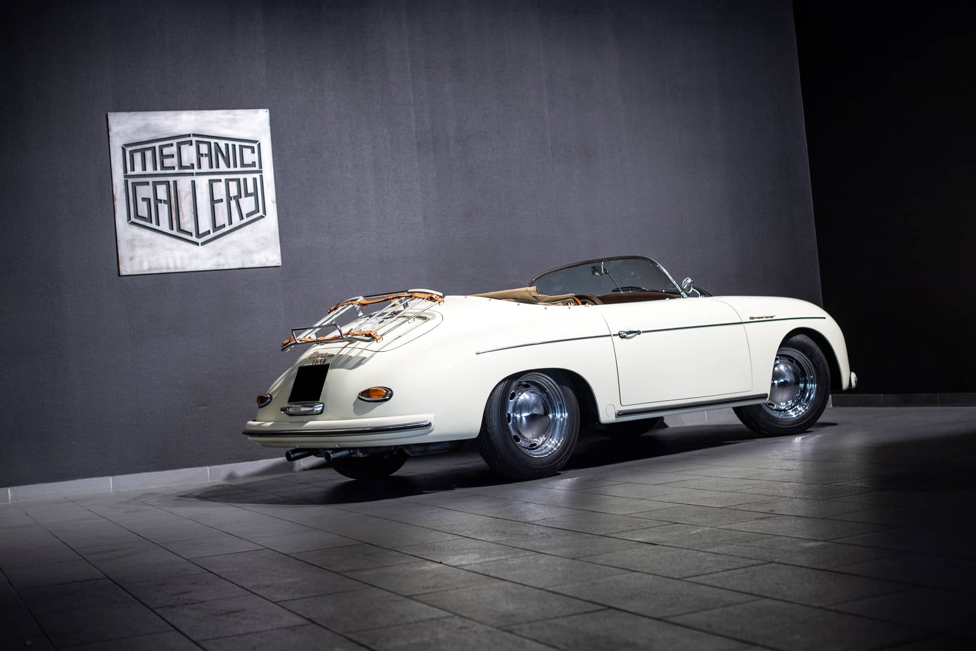 Porsche 356 Speedster Replica - Photo 14