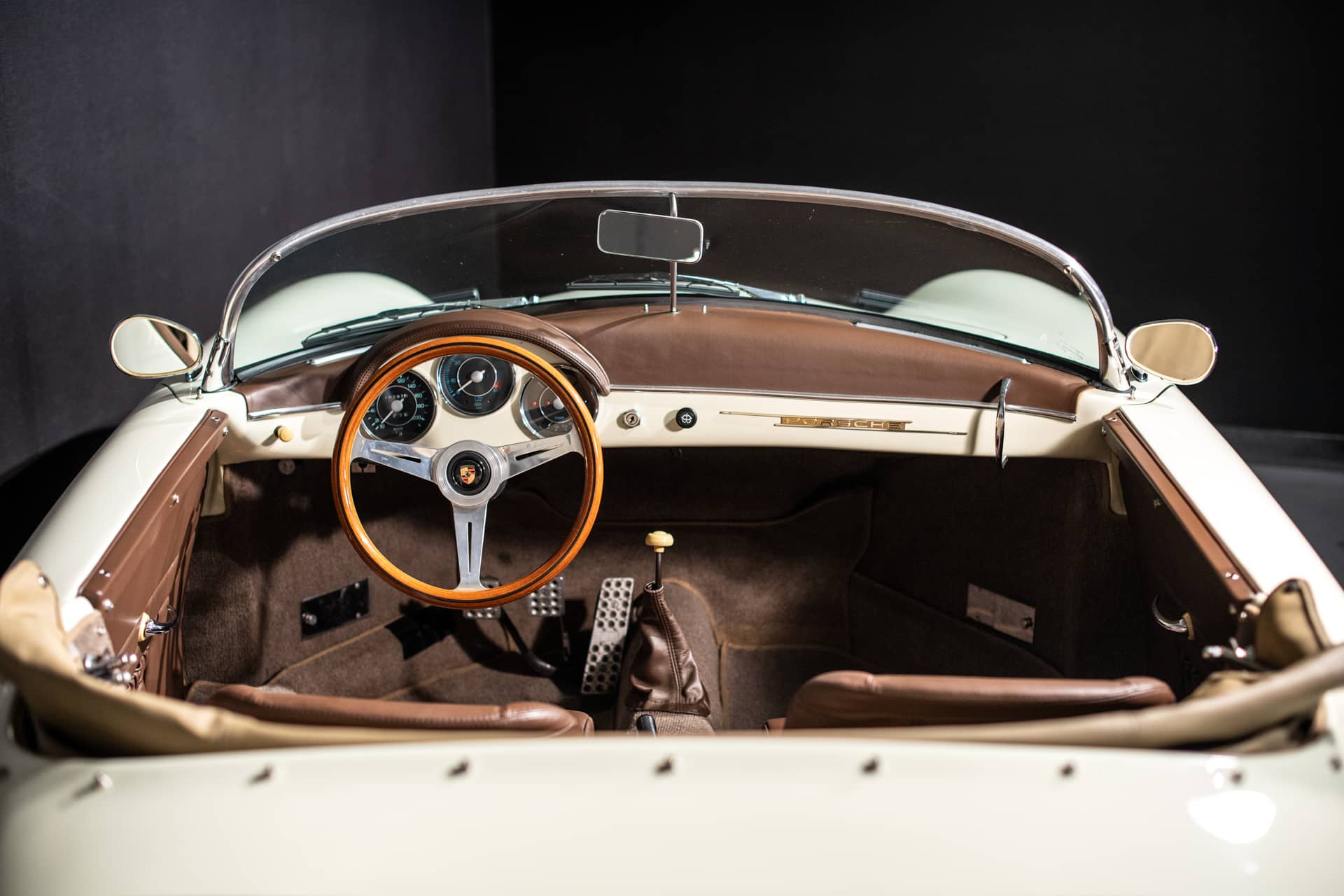 Porsche 356 Speedster Replica - Photo 15