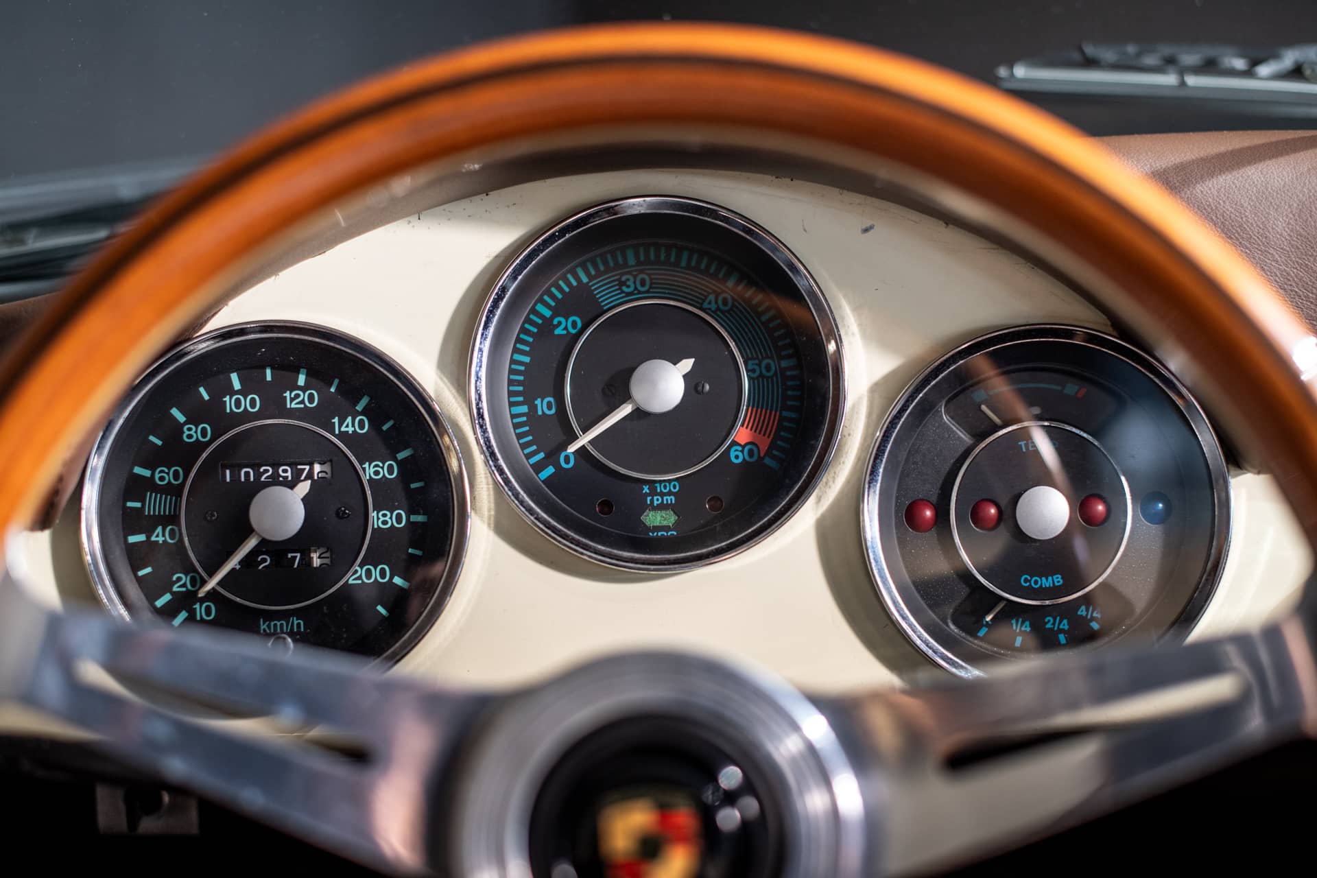 Porsche 356 Speedster Replica - Photo 18