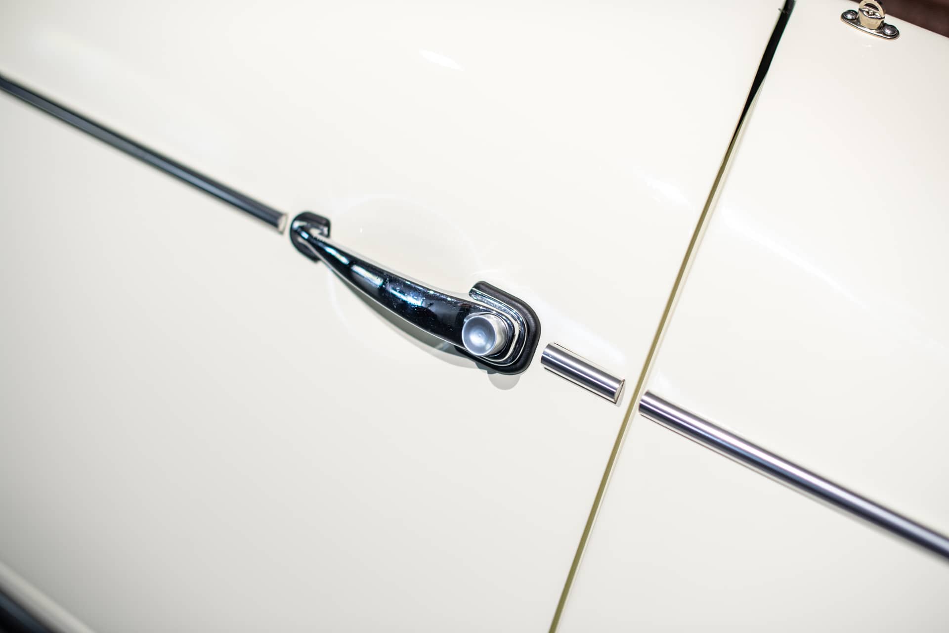 Porsche 356 Speedster Replica - Photo 20