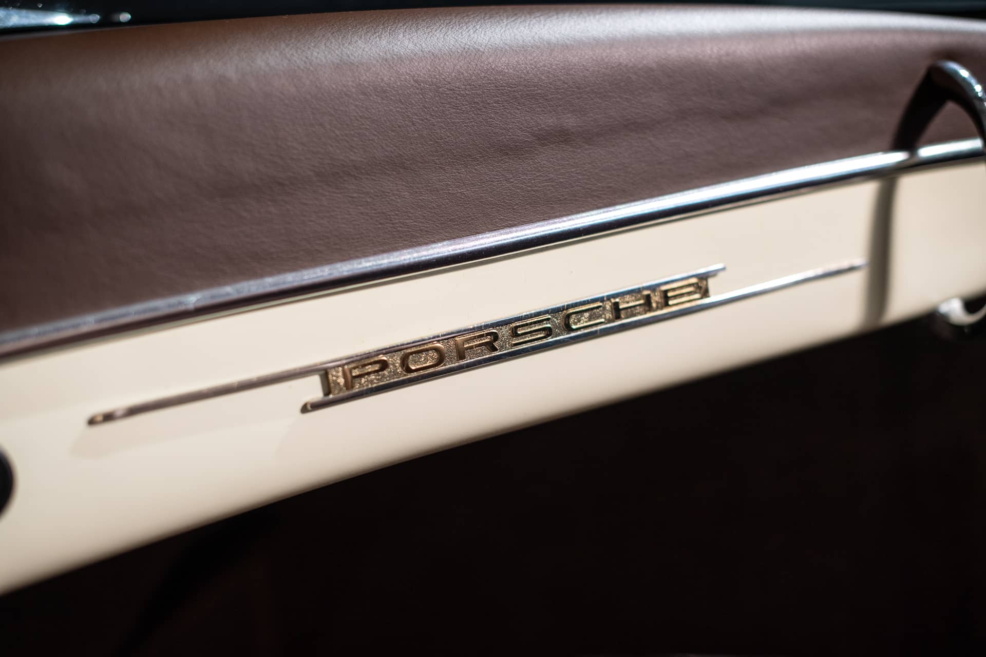 Porsche 356 Speedster Replica - Photo 28