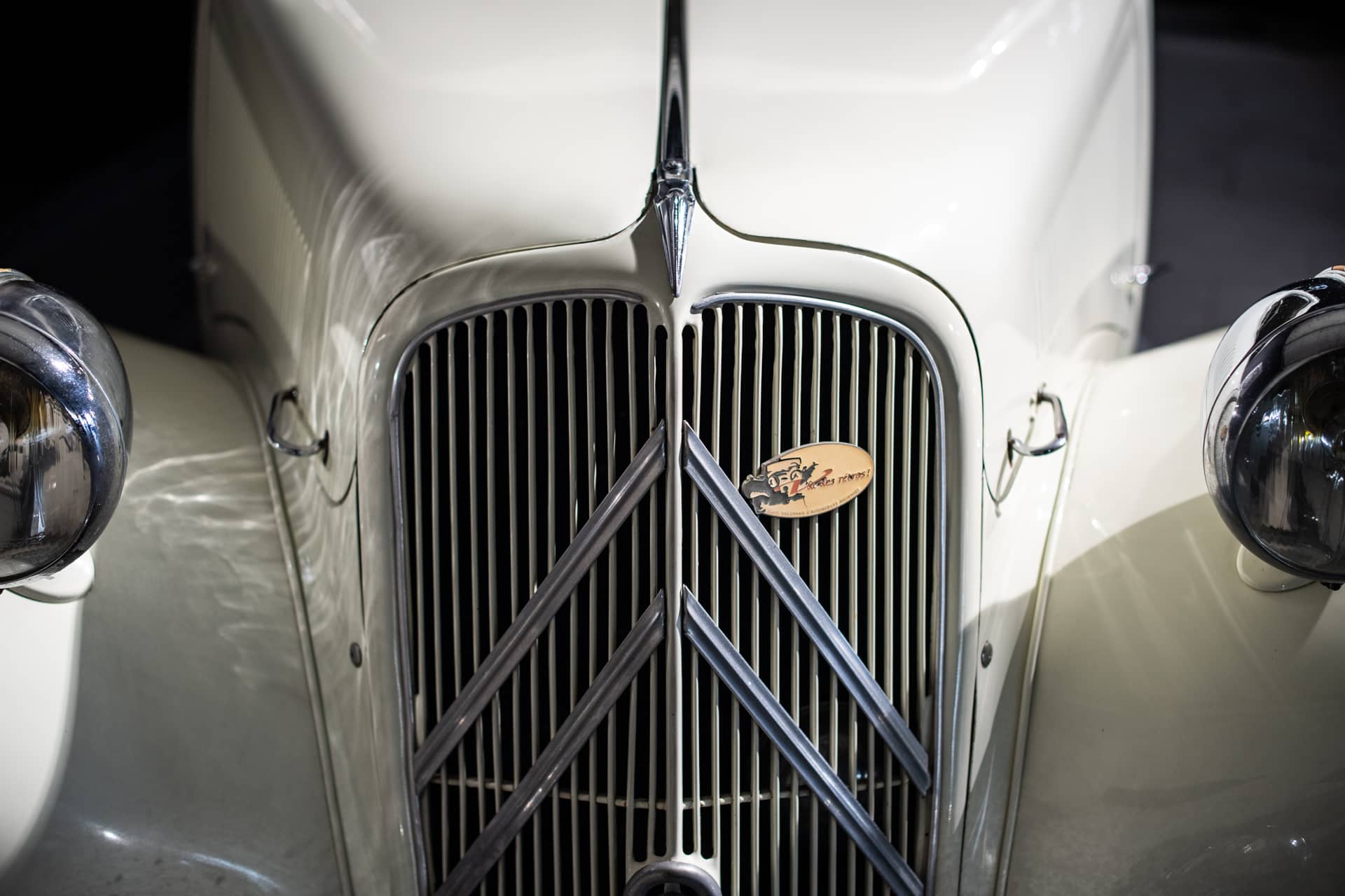 Citroën Traction 11 B - Photo 15