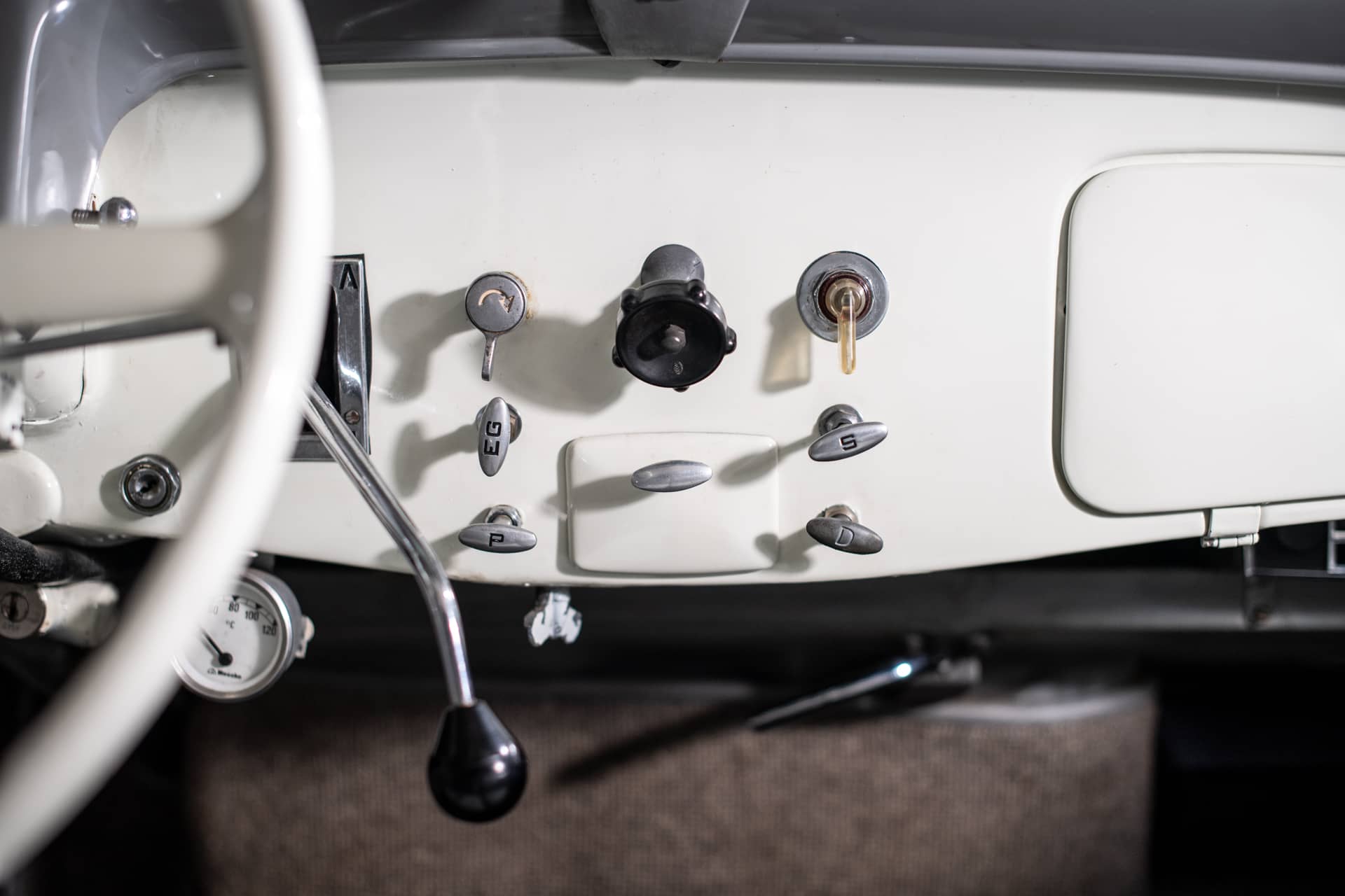 Citroën Traction 11 B - Photo 21