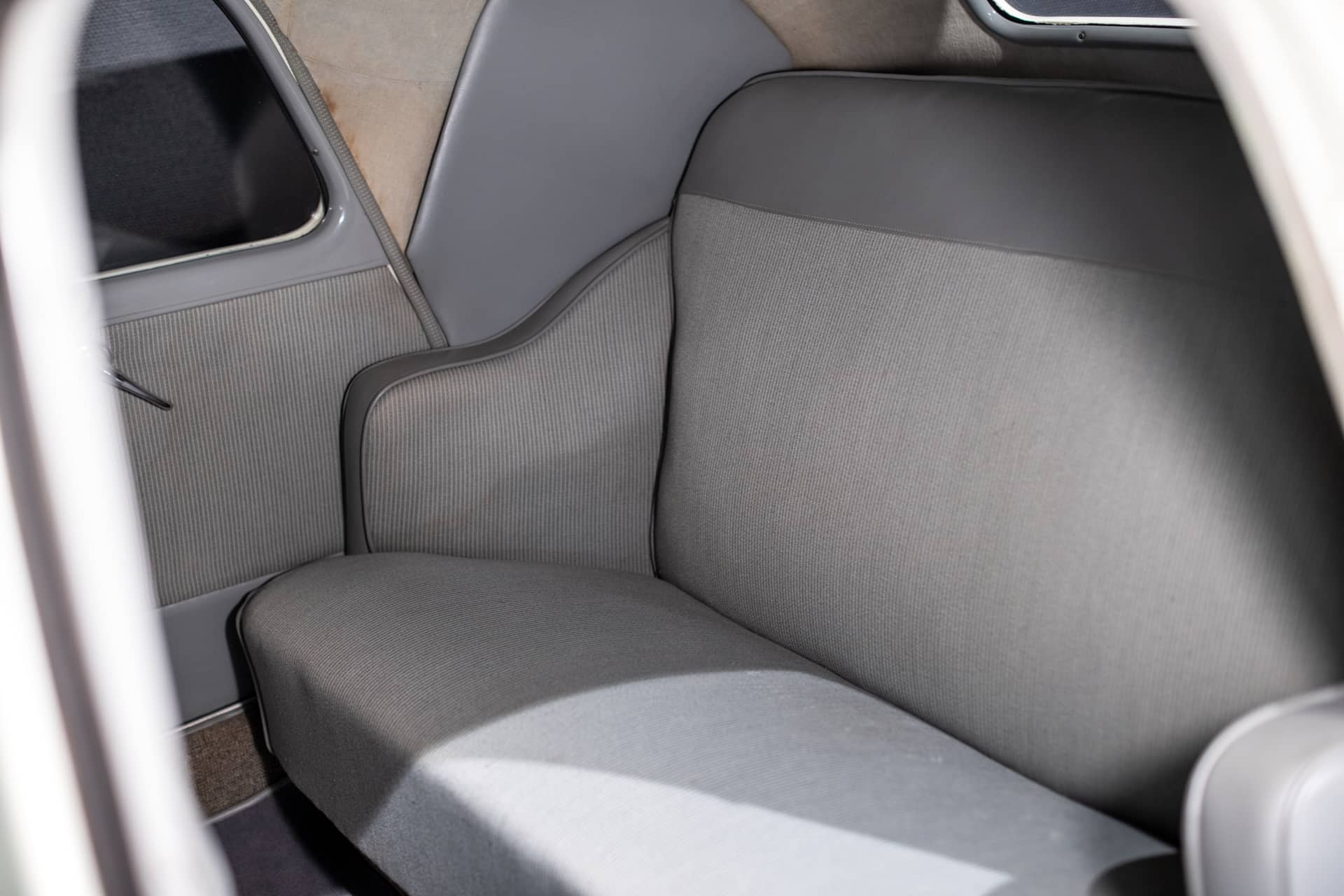 Citroën Traction 11 B - Photo 26