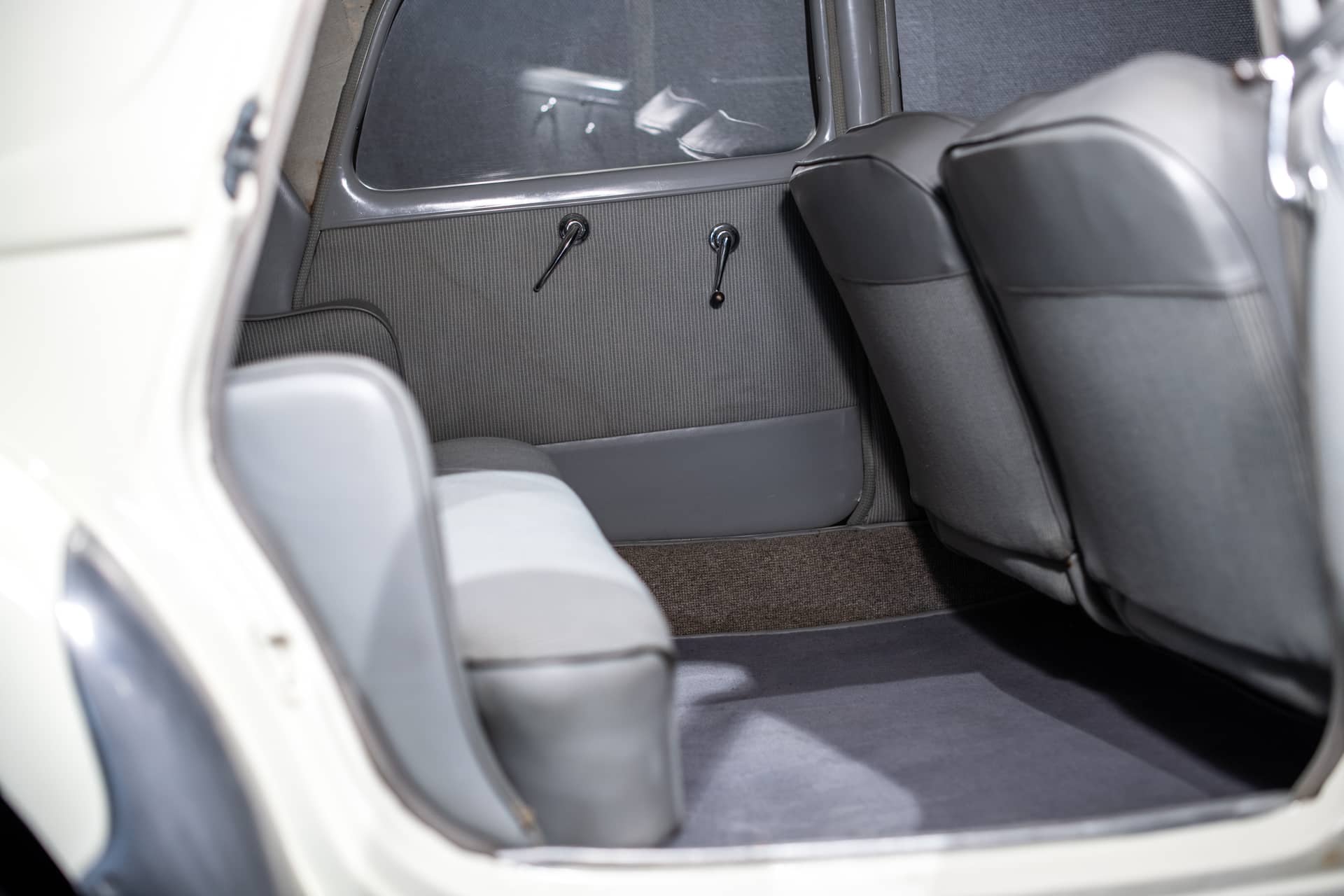 Citroën Traction 11 B - Photo 27