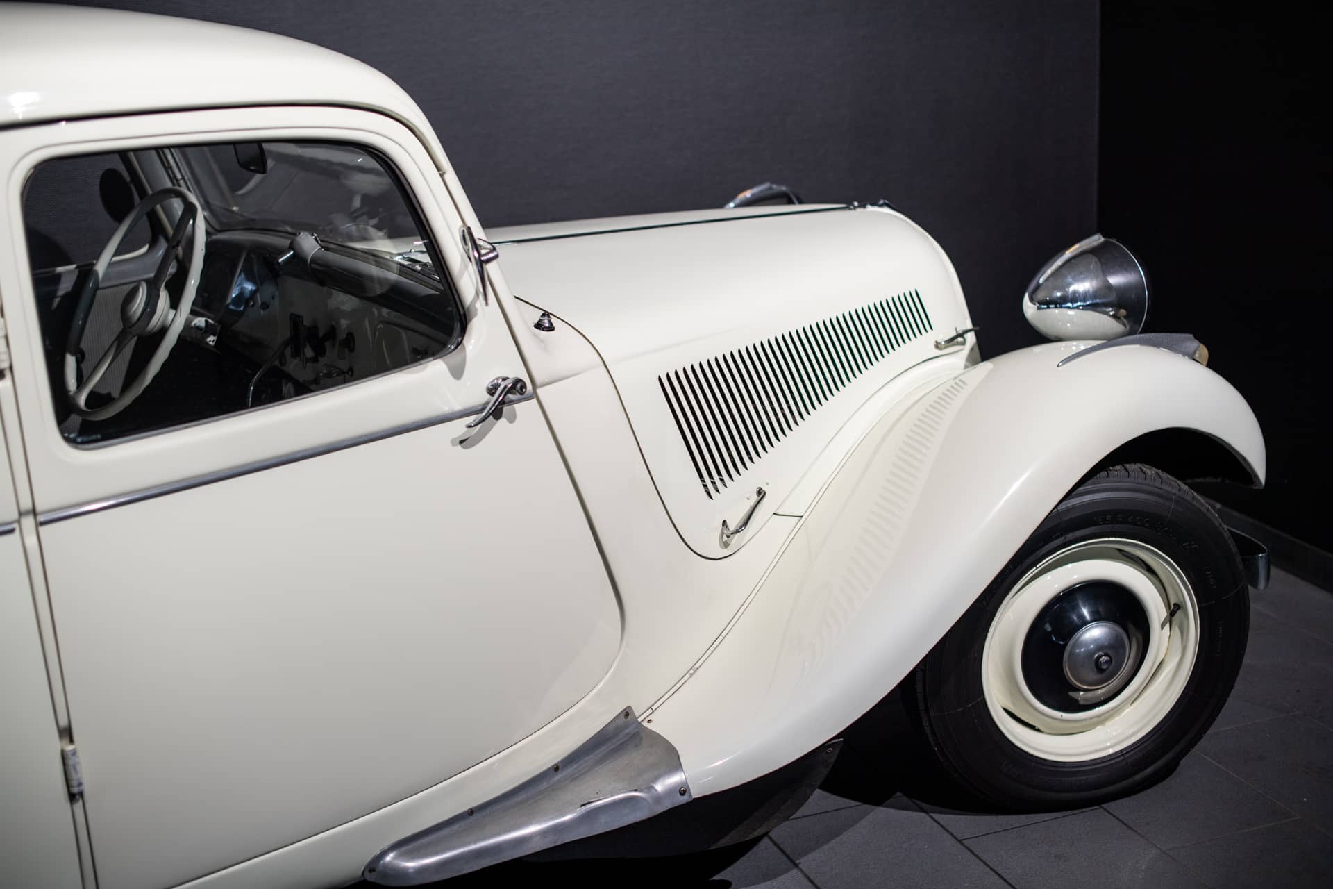 Citroën Traction 11 B - Photo 7