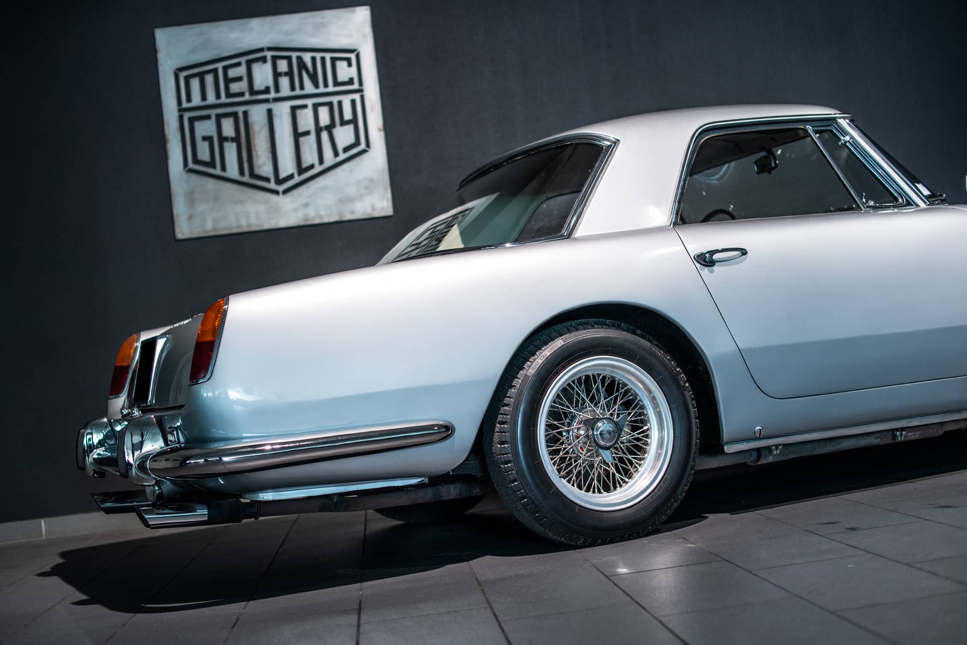 Ferrari 250 GT Coupé PF (Série II) - Photo 11