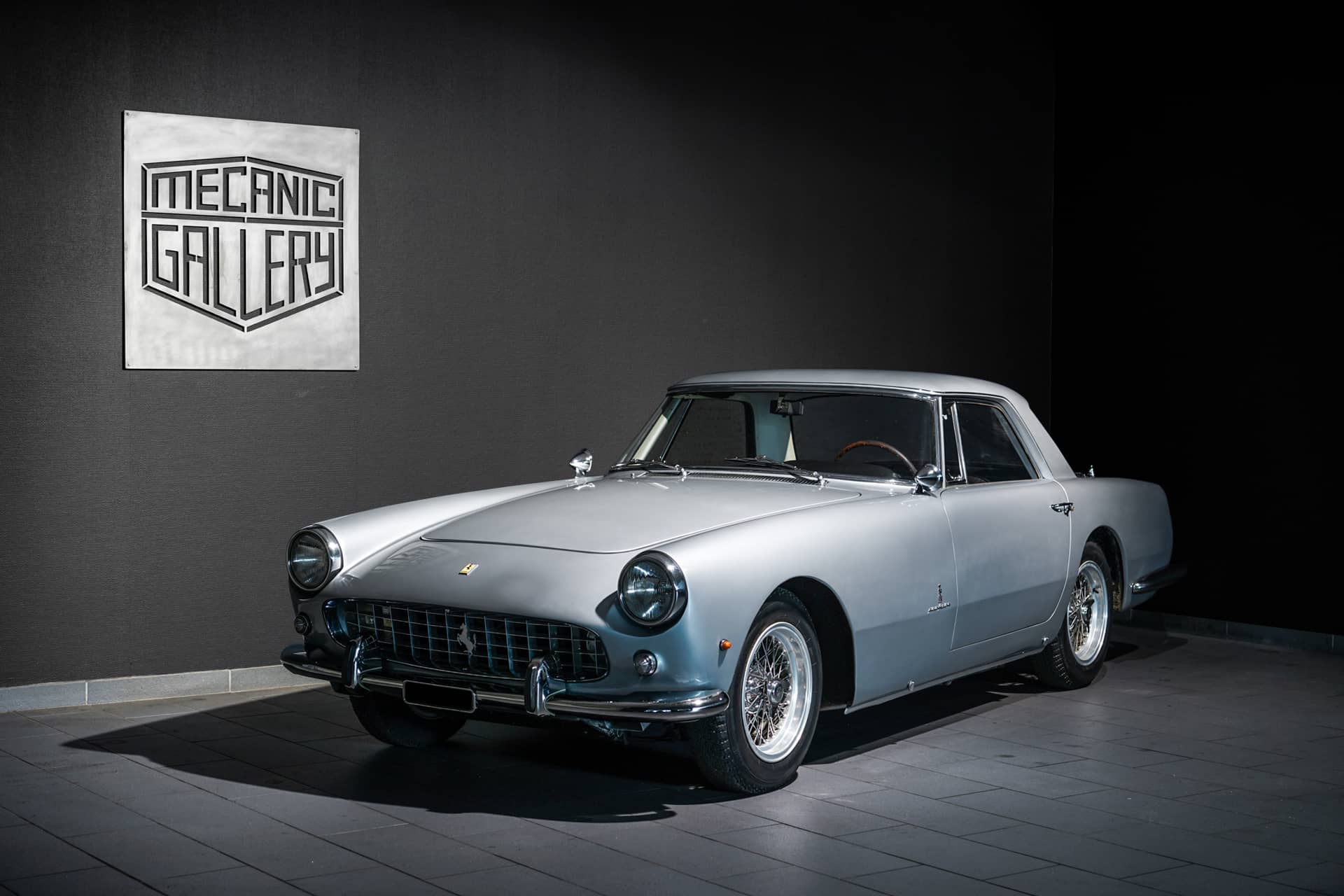 Ferrari 250 GT Coupé PF (Série II) - Photo 2