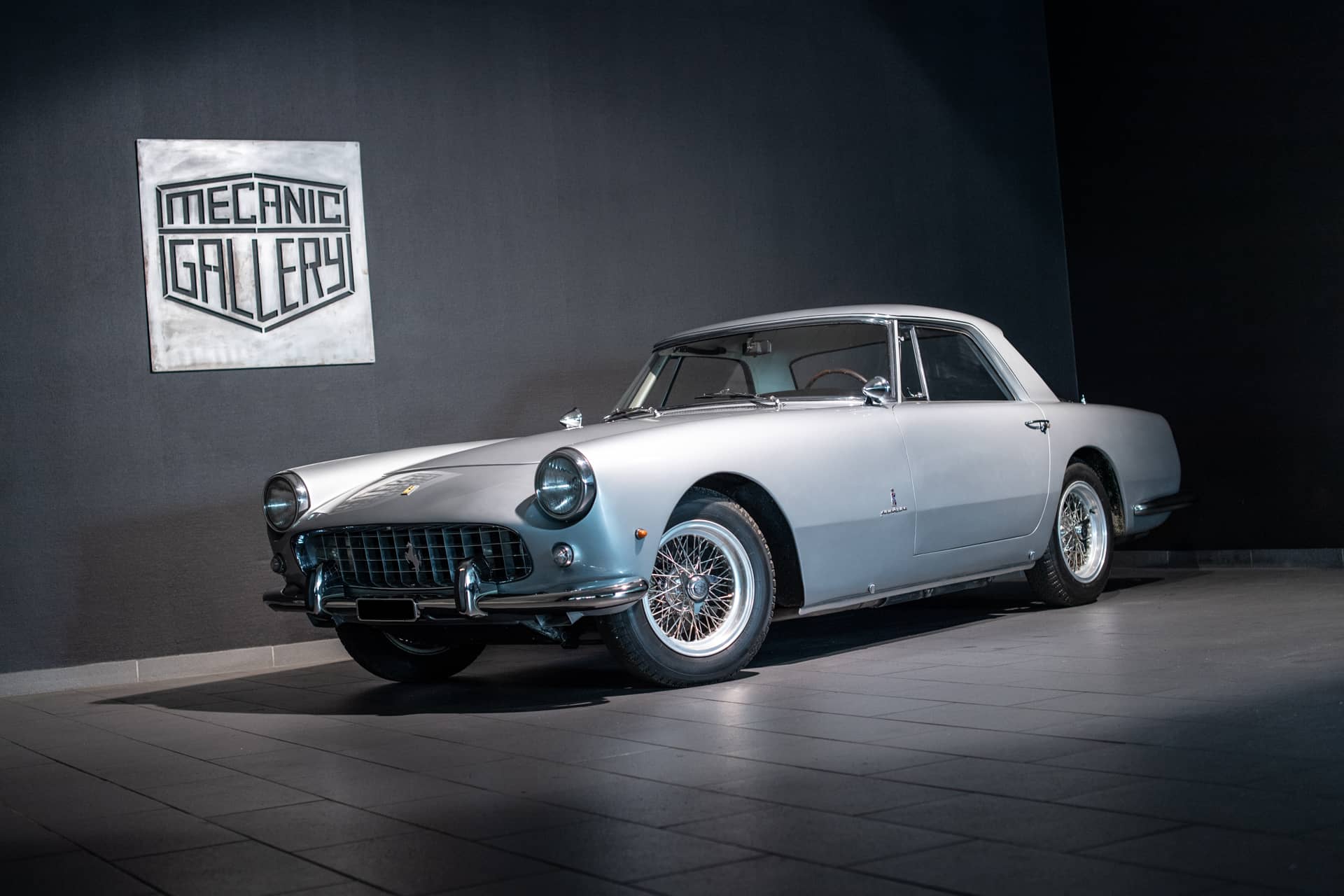 Ferrari 250 GT Coupé PF (Série II) - Photo 7