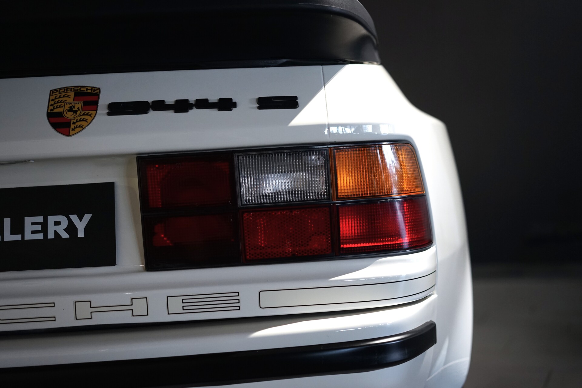 Porsche 944 S 2.5 - Photo 8826