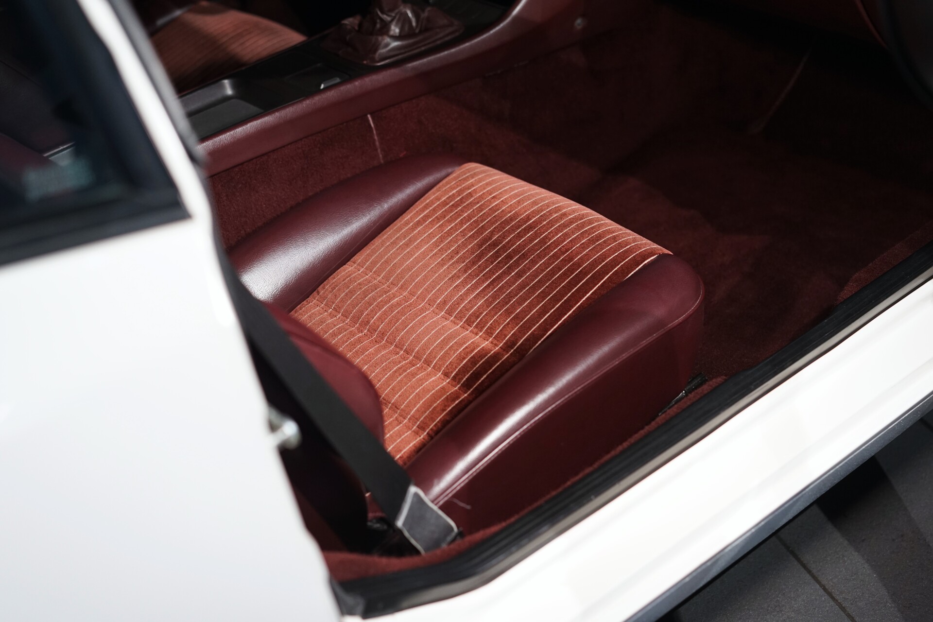 Porsche 944 S 2.5 - Photo 8829