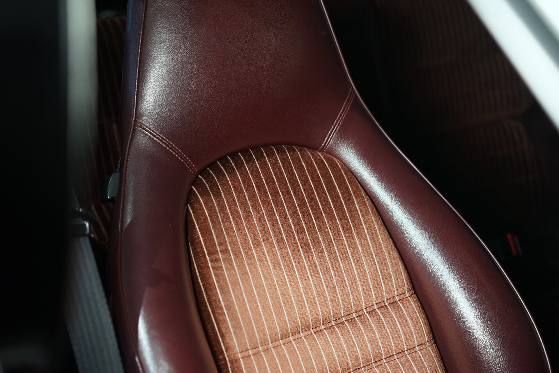 Porsche 944 S 2.5 - Photo 8833