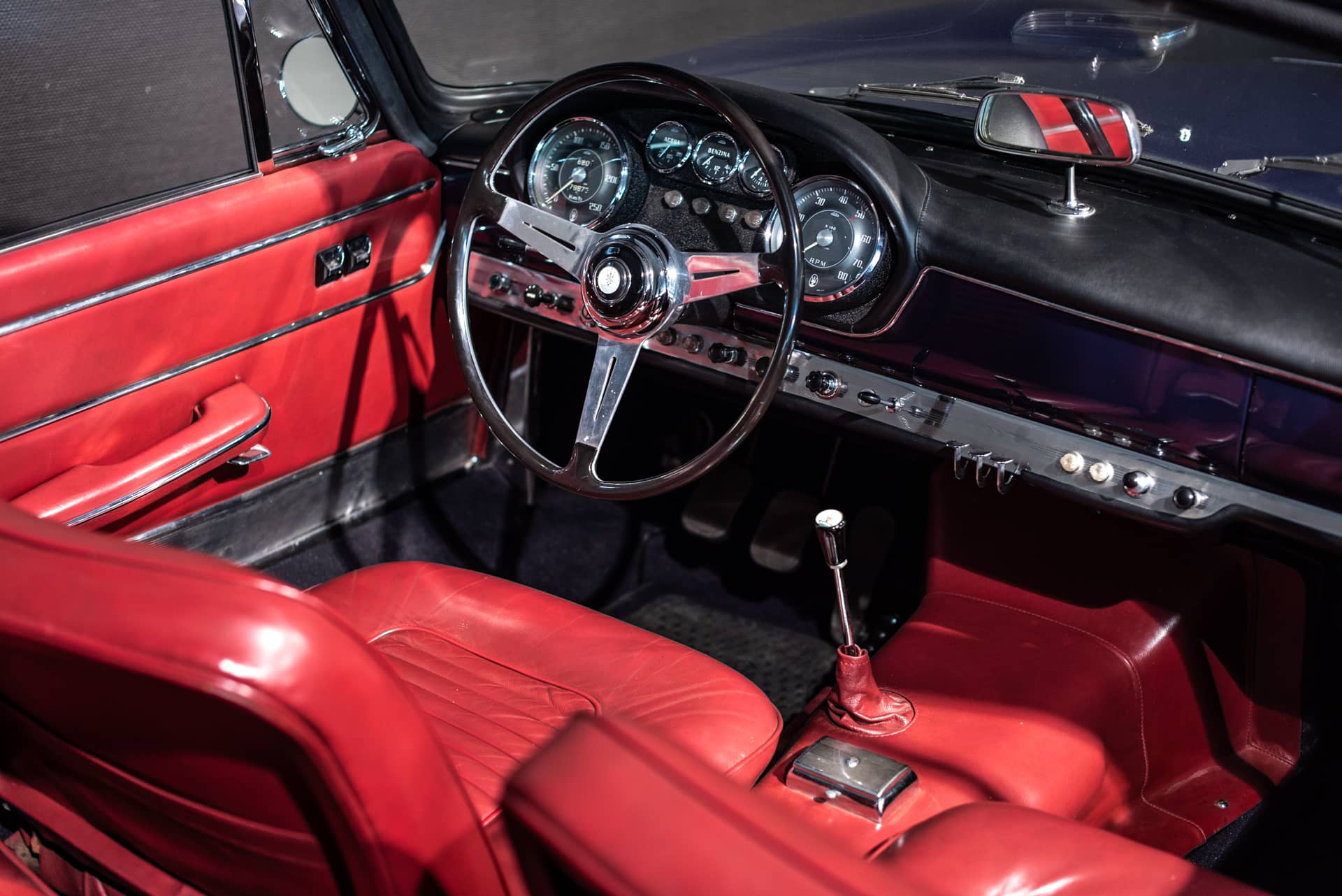 Maserati 3500 GTi Spyder Vignale - Photo 15