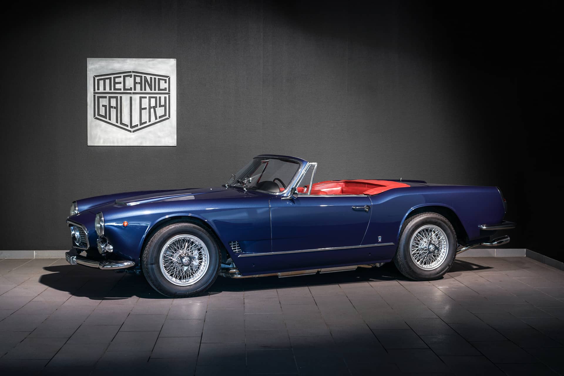 Maserati 3500 GTi Spyder Vignale - Photo 3