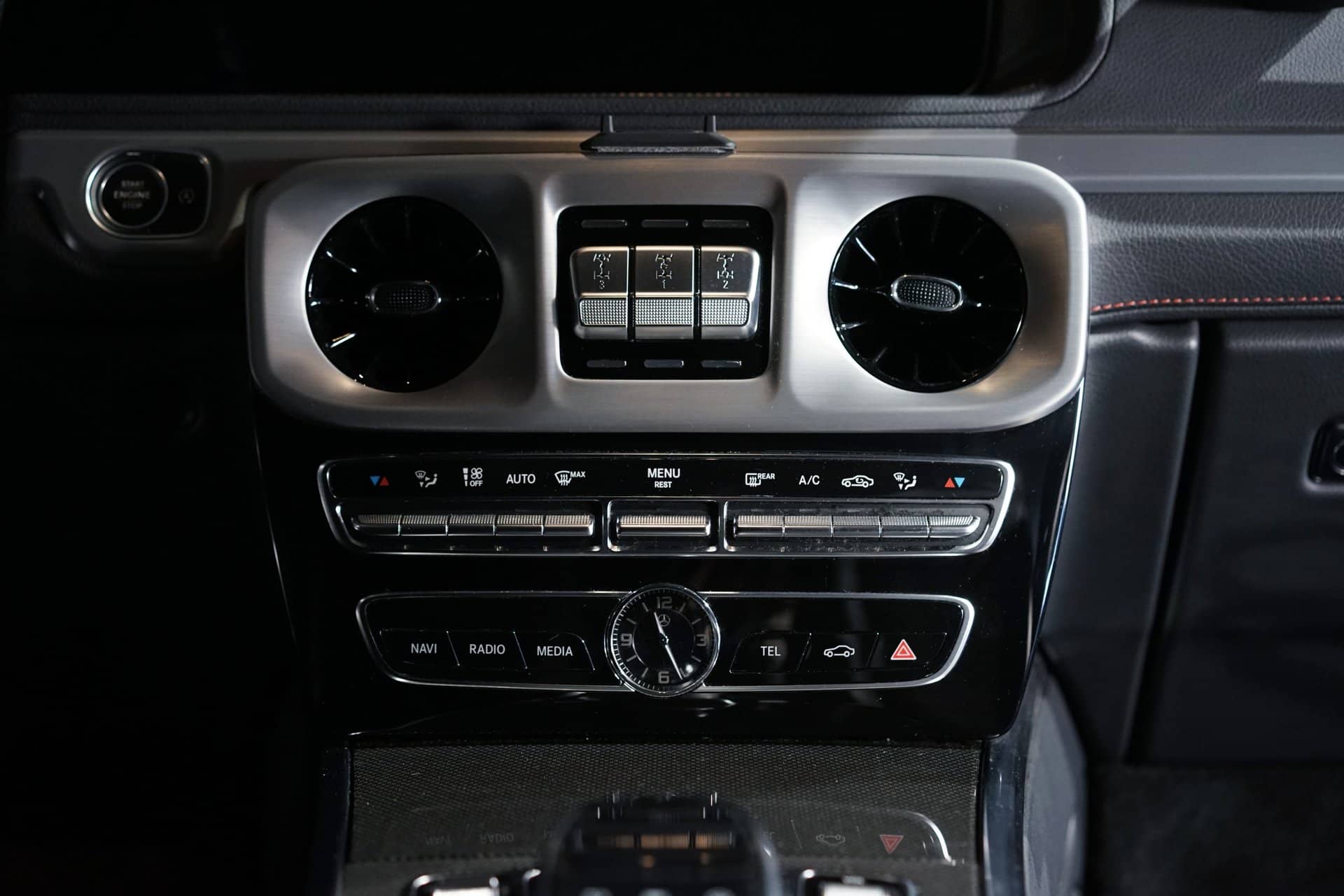 Mercedes-Benz Classe G 500 - Photo 11