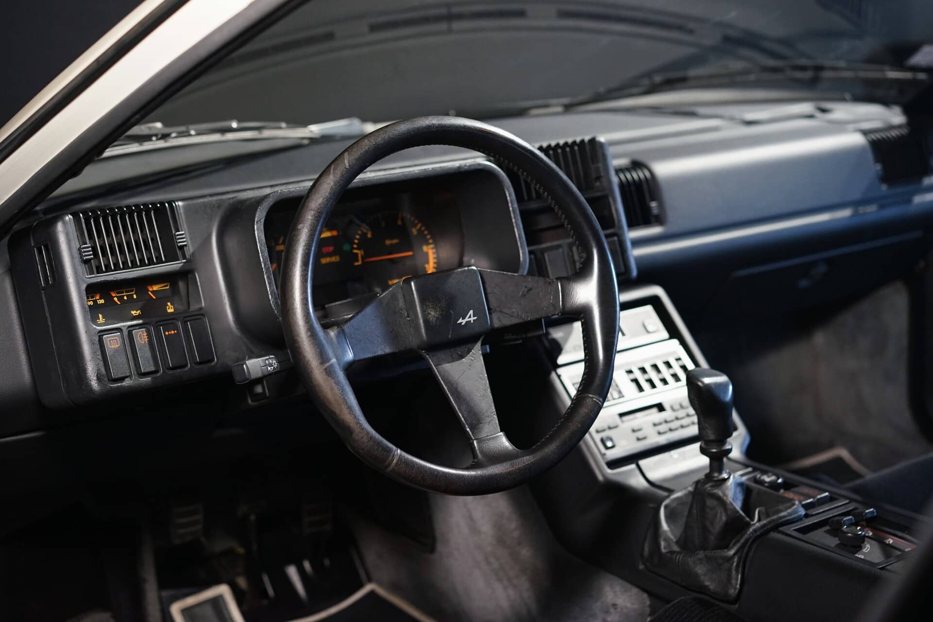 Alpine GTA V6 Turbo - Photo 10
