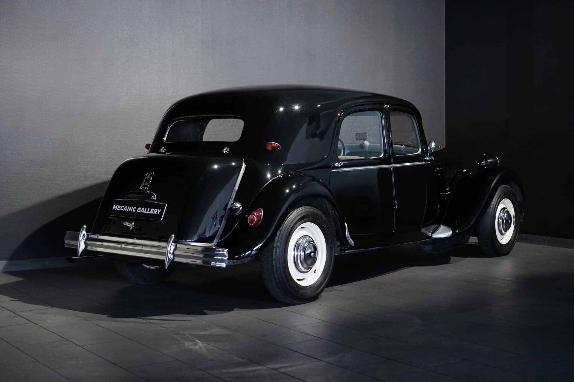Citroën Traction 15/6 H - Photo 2
