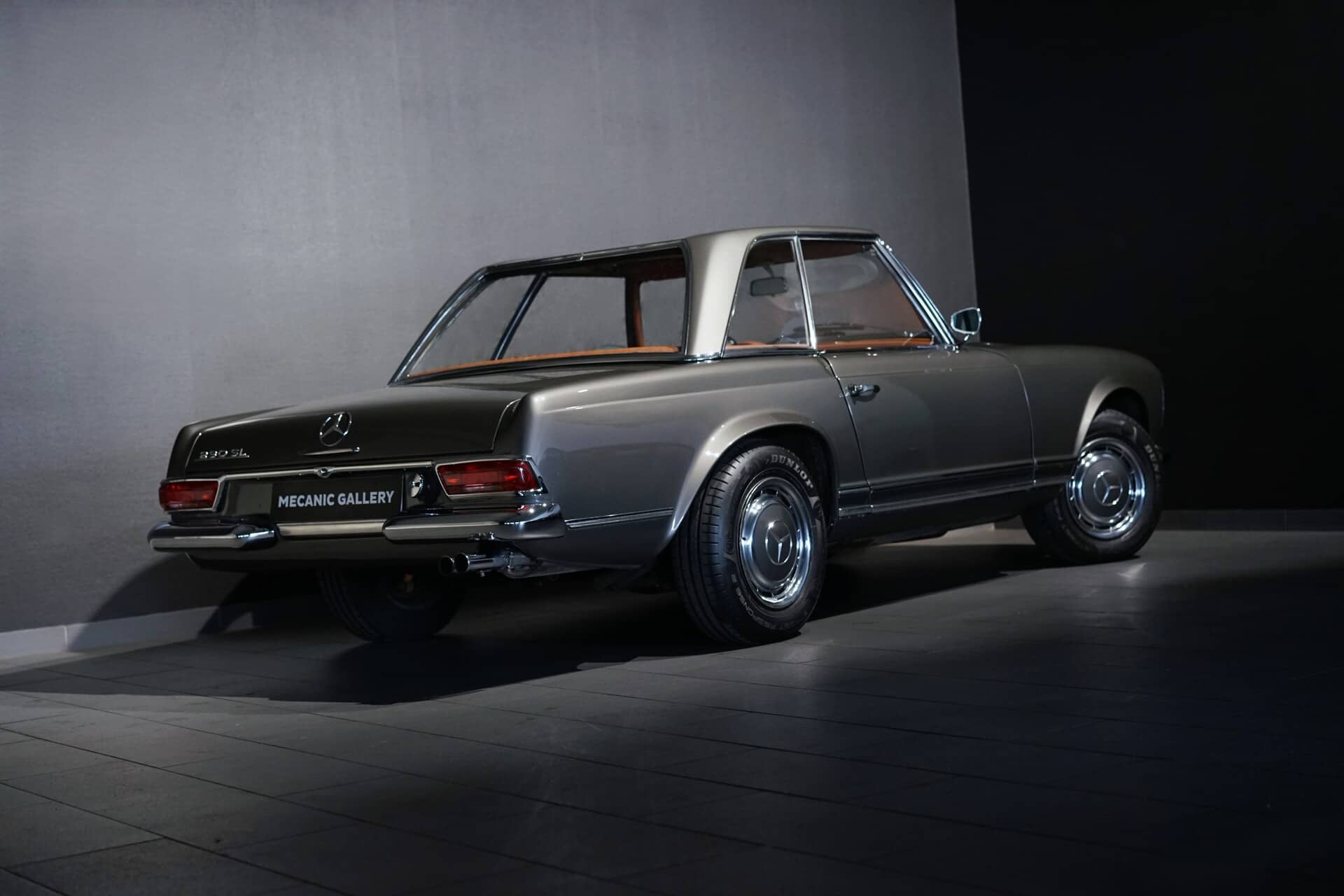 Mercedes-Benz 230 SL Pagode - Photo 2