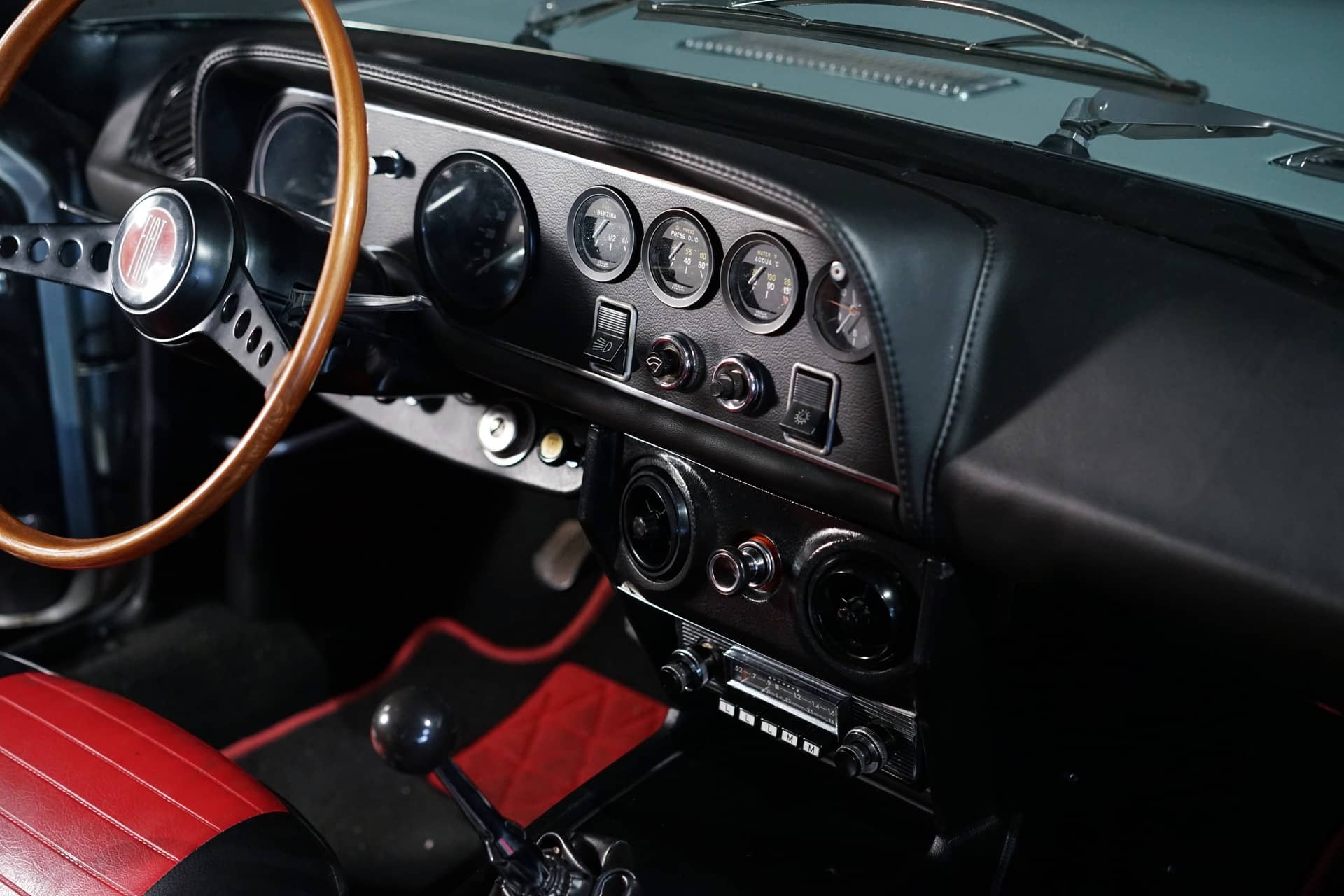 Fiat 124 Coupé Sport – BC - Photo 8