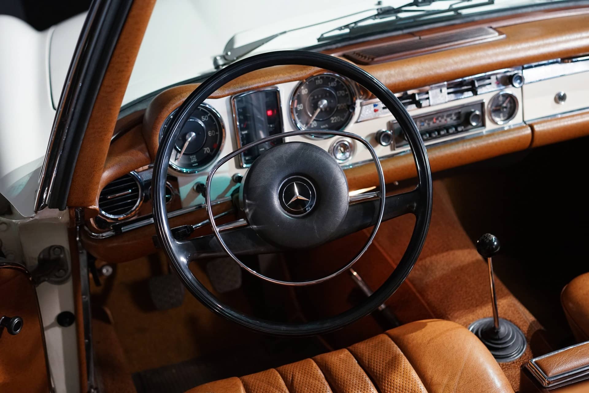 Mercedes-Benz 280 SL Pagode - Photo 7