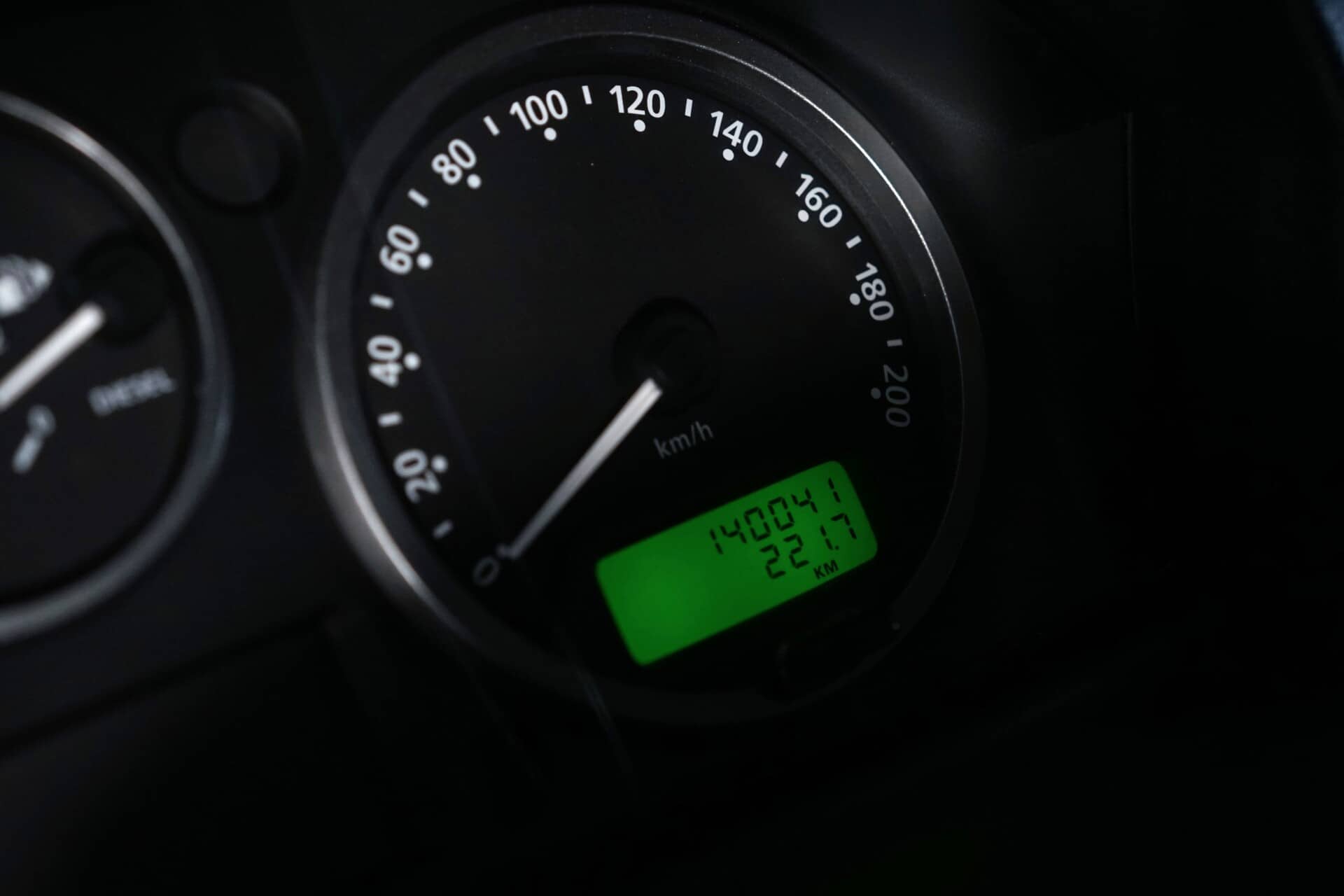 Land Rover Defender 110 TD4 SW SE - Photo 14