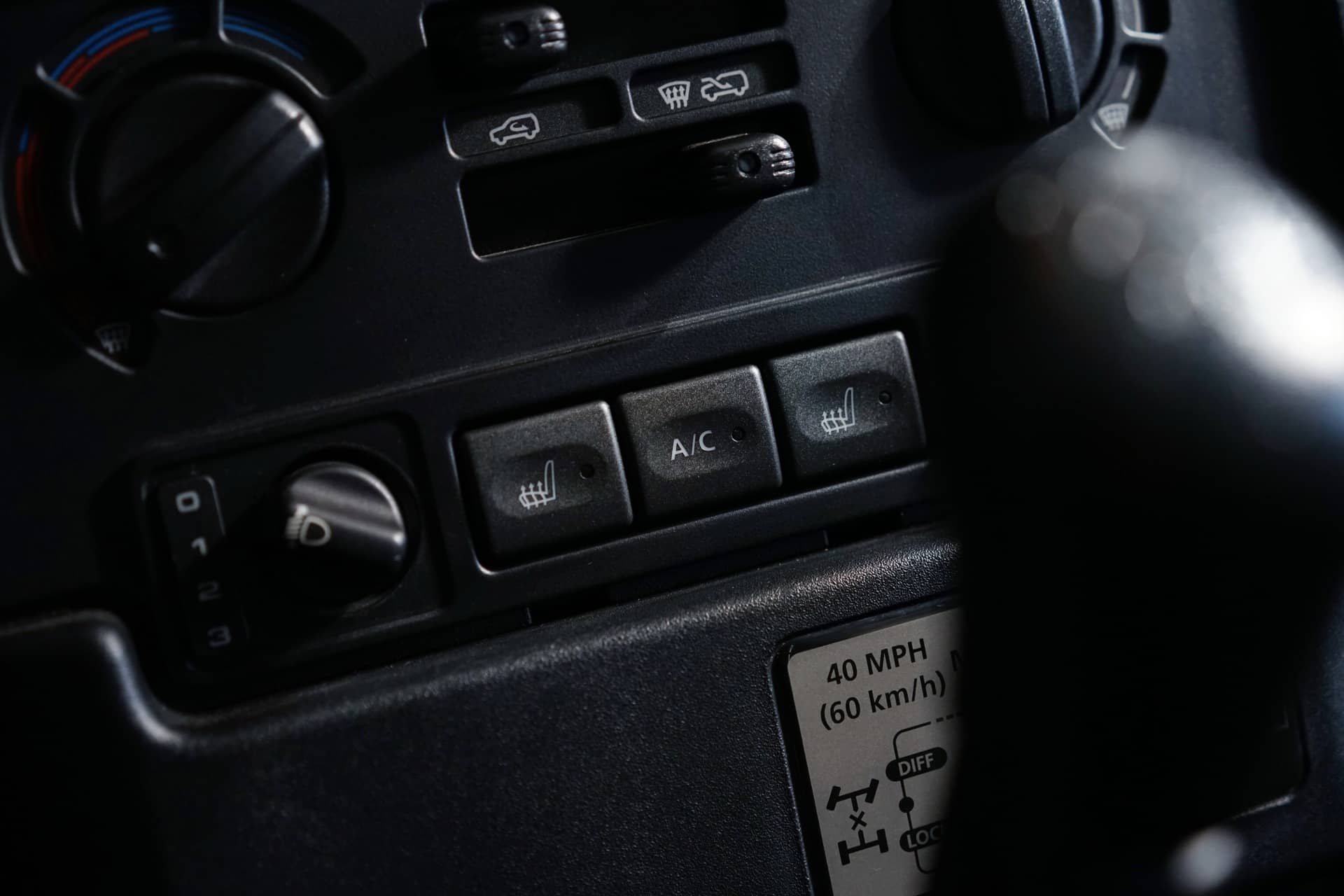 Land Rover Defender 110 TD4 SW SE - Photo 13
