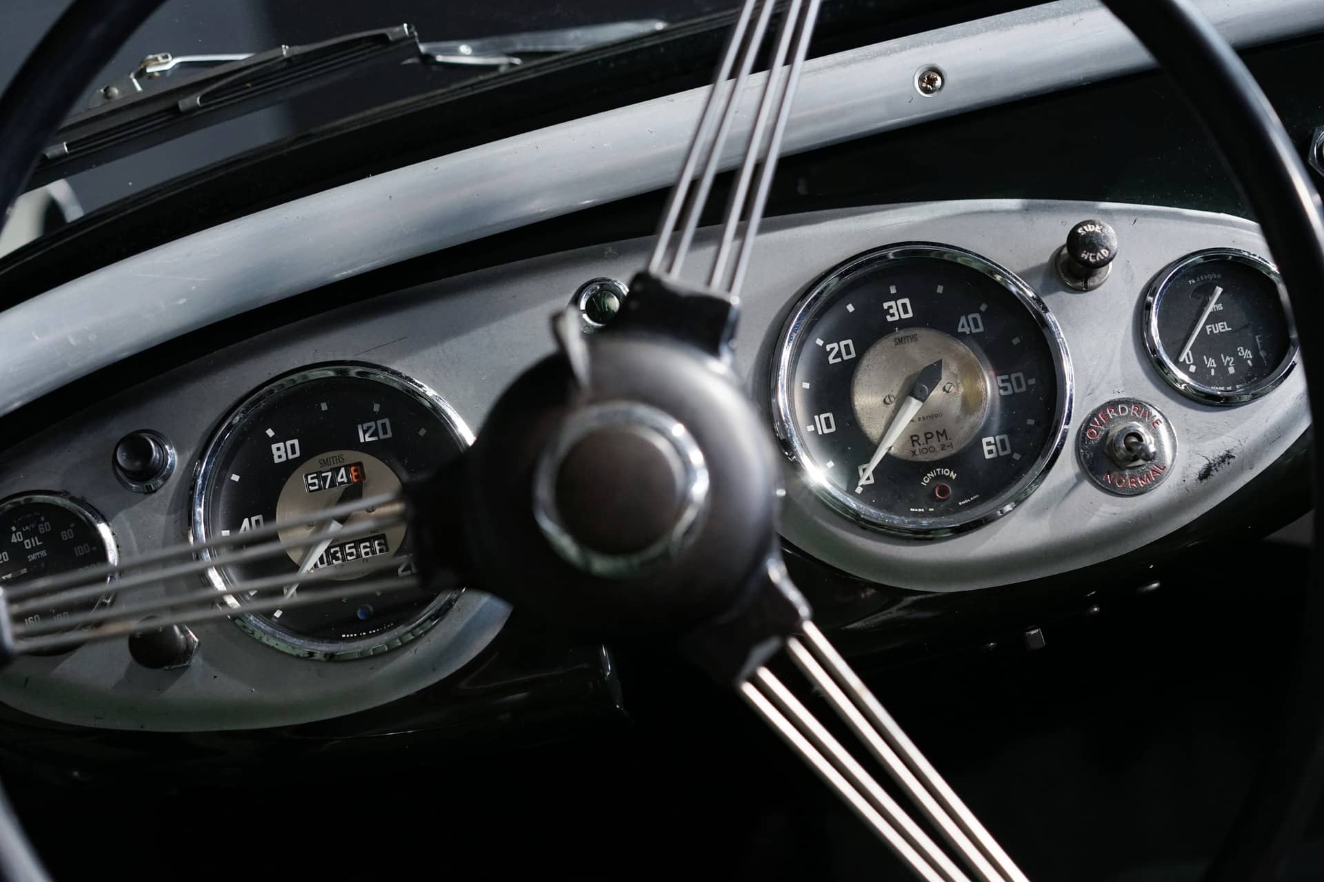 Austin-Healey 100/4 BN2 - Photo 10